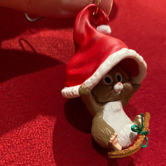 LIKE NEW rare Hallmark “Hang in There” mouse ornament - Picture 6 of 8